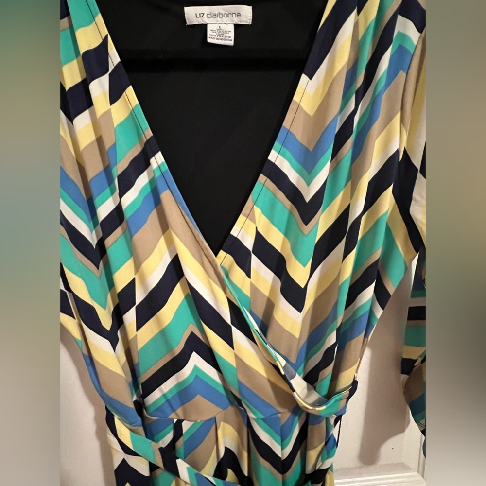 Liz Claiborne V neck, Chevron print dress